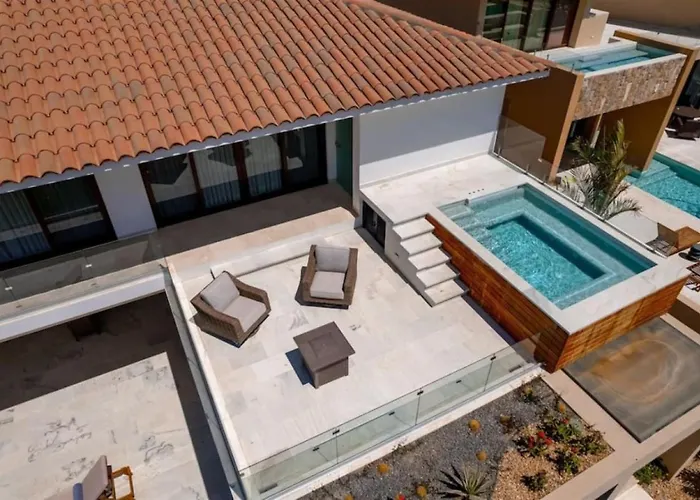 Cozy Lux With Pool And Jacuzzi, Near Golf Course Villa *