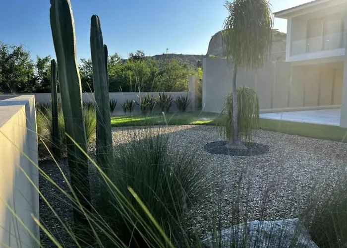 Villa Cozy Lux With Pool And Jacuzzi, Near Golf Course