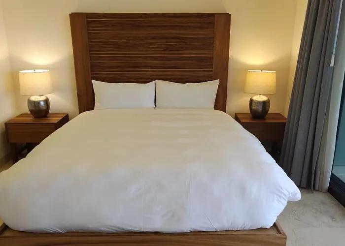 Villa Cozy Lux With Pool And Jacuzzi, Near Golf Course *
