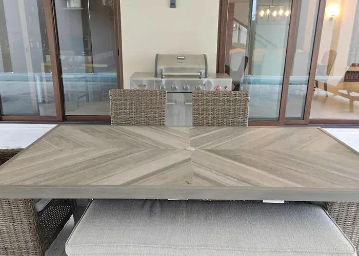 Cozy Lux With Pool And Jacuzzi, Near Golf Course *